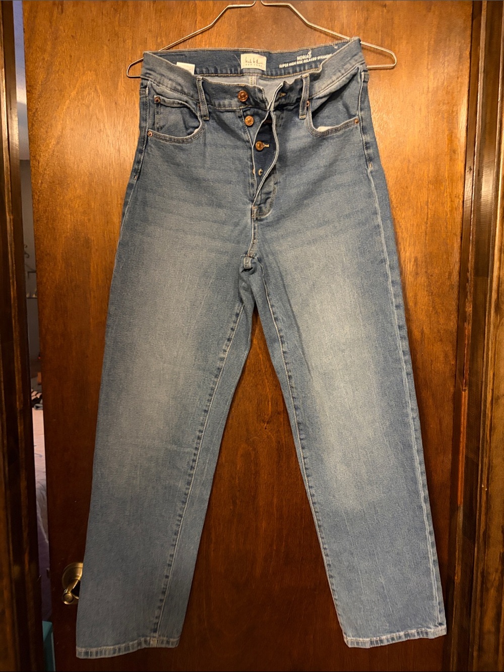 Nicole Miller High-Rise Light Blue Straight-Leg Jeans